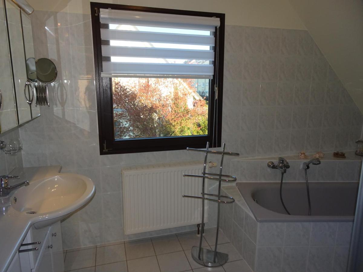 Helle Moderne 52 Qm Wohnung Mit Balkon Chemnitz Exterior photo